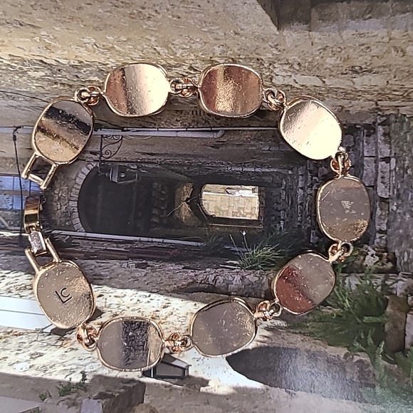 Vintage Lauren Conrad Bracelet Green Stones Set In Rose Gold EUC Mother’s Day - Picture 5 of 6